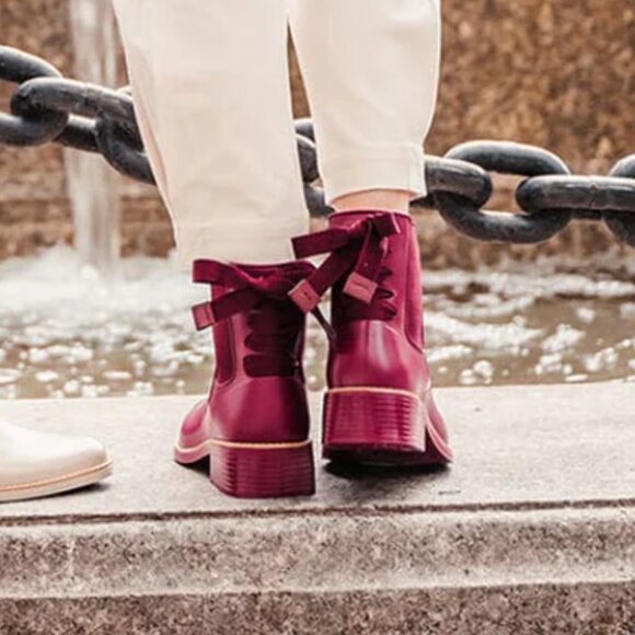 NEW BERNARDO Made In Brazil Briton Rain Booties Garnet for women 362tn - Picture 5 of 10